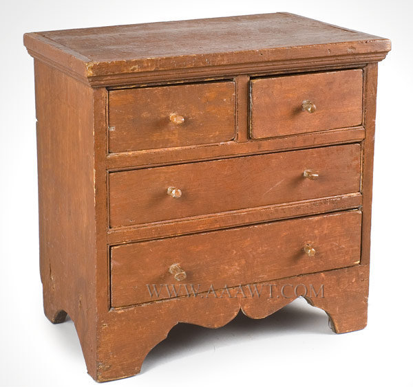 Chest of Drawers, Childs, Dolls, Old red Paint
New England
Early 19th Century, angle view
